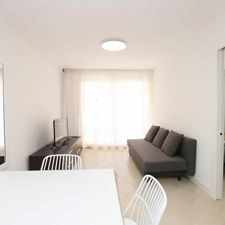Diferentflats Novelty Apartment