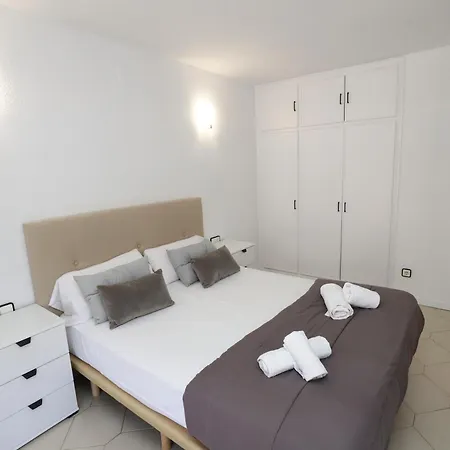 Apartament Diferentflats Novelty *