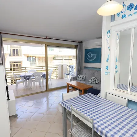 Diferentflats Novelty * Salou
