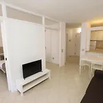 Diferentflats Novelty *